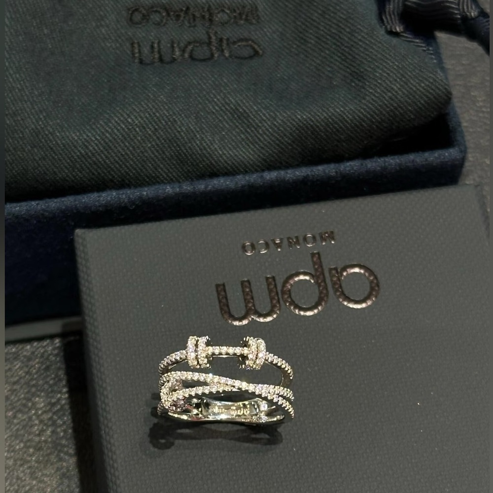 APM Monaco triple ring with sliding hoops